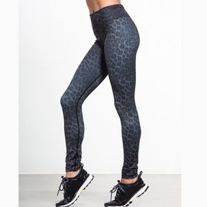 Vie Active Rockell Leggings